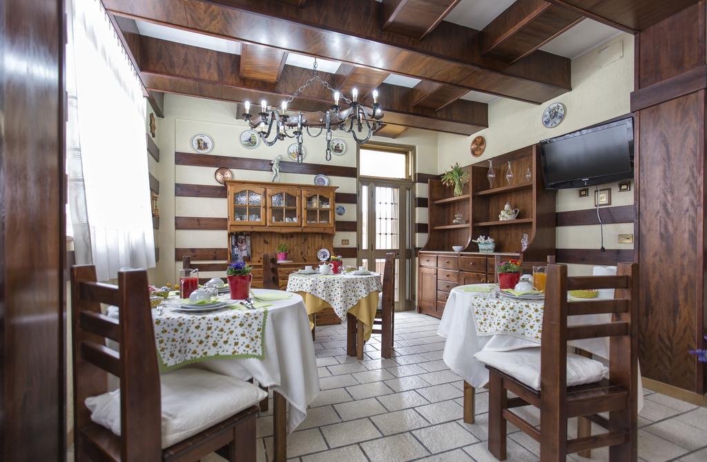 Il Sole Guesthouse Porto Torres Extérieur photo