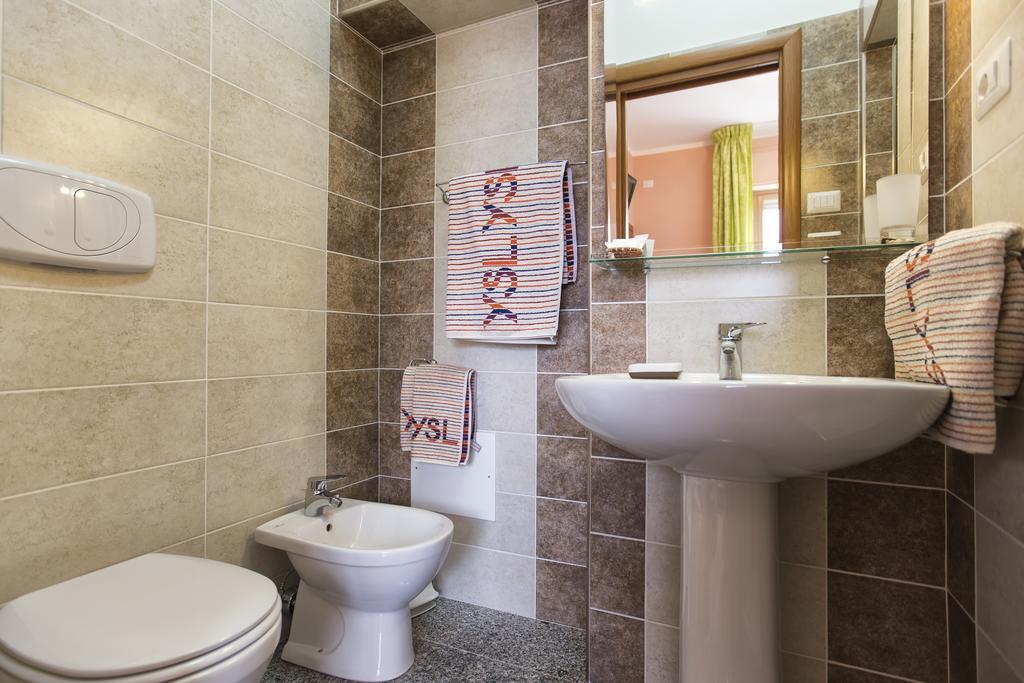 Il Sole Guesthouse Porto Torres Extérieur photo