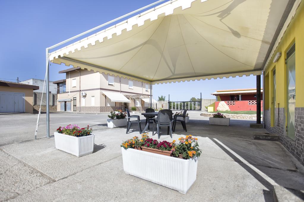 Il Sole Guesthouse Porto Torres Extérieur photo